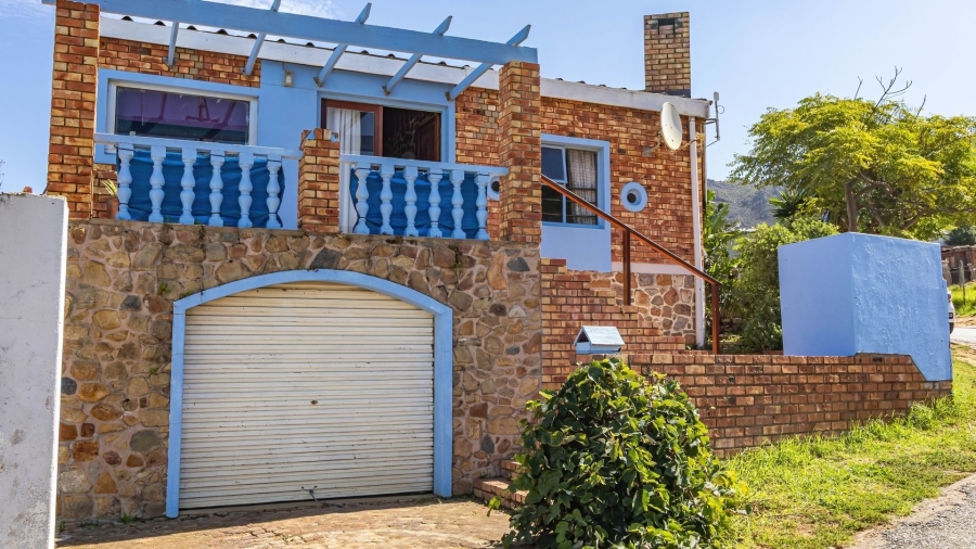 4 Bedroom Property for Sale in Kleinmond Western Cape